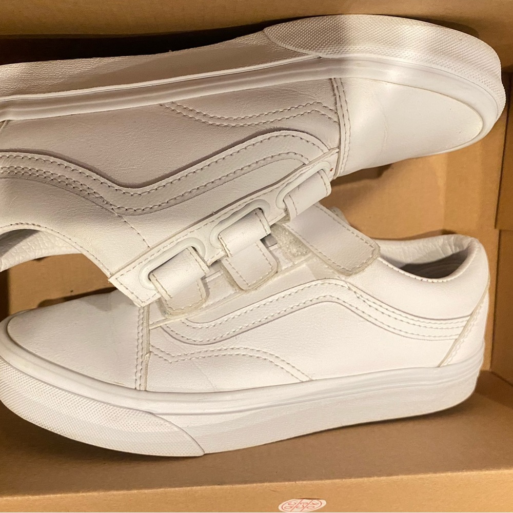 Vans white leather Velcro shoes